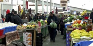 Алсат М: Следната недела Владата ќе ги поскапи доматите и краставиците за 30 денари