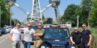 Македонци кои живеат во Лондон со англиски такси возила тргнаа кон Македонија со добротворна мисија