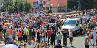 Активистите против рудници од центарот на Струмица побараа Владата да не дозволи рудник за бакар и злато на Огражден.