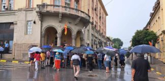 Струмичките пензионери протестираа пред општината, побараа линеарно зголемување на пензиите за 3 500 денари