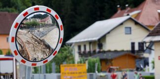 Донација од 30.000 евра за санација на последиците од невремето во Словенија од Друштвото на словенечки и македонски стопанственици