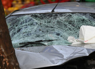 Сообраќајка на патот Струмица – Ново Село кај Дабиле, учествувале три возила а две лица сe повредeни, соопшти полицијата