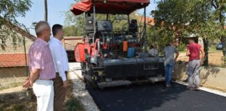 Асфалтирана улица во Нова Маала која жителите од ова место ја побараа како приоритет од Општина Василево