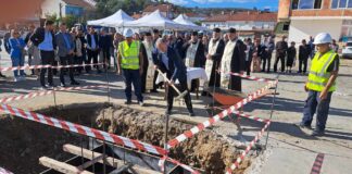 За 9 месеци треба да биде готов Градскиот пазар во Радовиш вреден околу 2 милиони евра (ВИДЕО)