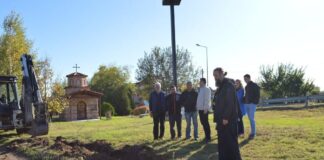 Паркот на влезот во Василево каде има параклис посветен на Св. Јован Крстител ќе добие ограден ѕид !