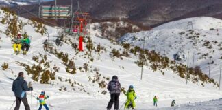Ресорт Маврово ги кани децата на бесплатни часови за скијање и концерти во Јануари