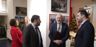 Евроамбасадорот Дејвид Гир во посета на Струмица, Костадинов му го презентираше Младинскиот центар !