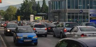 Возачките без „Северна“ ќе важат до крајот на годинава – Собранието ги усвои законските измени