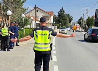 Во Гевгелија полицијата одзеде мопед и возило ,,даеву“ – возачите не поседувале возачки дозволи !