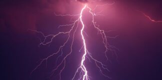 Од удар од гром почина 20-годишно момче во радовишко, уште едно лице е повредено