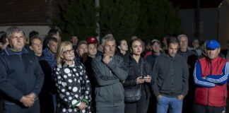 Кандидати за пратеници од ВМРО ДПМНЕ на средби со граѓаните во струмичко Куклиш и Свидовица