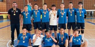 Долго ќе трае струмичката одбојкарска доминација – и кадетите на ОК Струмица ШАМПИОНИ (фото)