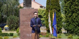 Трајковски го имаше во себе клучот кој ги отвора сите порти, кажа Костадинов на годишнината од раѓањето на претседателот