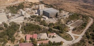 Известување од рудниците Бучим и Боров Дол за јавните повици за превоз на работници и изведба на фасадерски работи