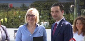 Oд 11 септември градски јавен превоз во Струмица, ќе почне со месец дена бесплатно возење – Костадинов ги доби клучевите од автобусите