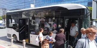 Електричните автобуси почнаа со пробното возење во Струмица, Костадинов ги повика граѓаните да ги користат