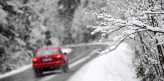 Од денеска возачите мора да носат зимска опрема во возилата – во спрoтивно глоба од 45 евра !