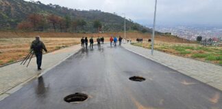 Украдени речиси сите капаци на шахтите во Социјалната населба која се гради над градот Струмица ! (фото)