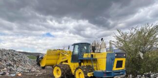 Струмички Комуналец набави специјално возило „компактор“ со кој ќе го компресира отпадот на депонијата Шапкар