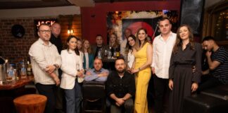 Во Рекорд паб во Струмица се собираа донации за Кочани – нашата подадена рака е надеж и промена што сакаме да ја видиме, кажа организаторката Пантева