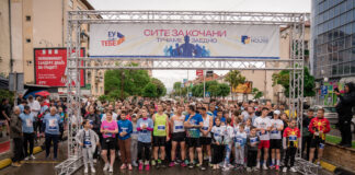 Во Струмица 150 граѓани трчаа по улиците на градот за настраданите од Кочани – најдобрите патеката ја истрчаа за 20 минути (фото)