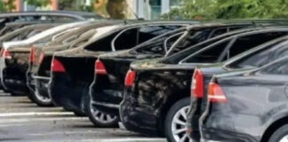 За да нема злоупотреби за приватни и партиски цели – сите службени возила до 15 септември треба да имаат таблици во боја