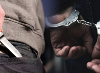 Приведен маж од струмичко село, на сопругата и нанел повреди со остар предмет и сакал да и стави непозната течност во устата