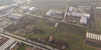 Се продава ГРАДЕЖНА ПАРЦЕЛА на актрактивна локација покрај регионалниот пат Струмица – Василево !