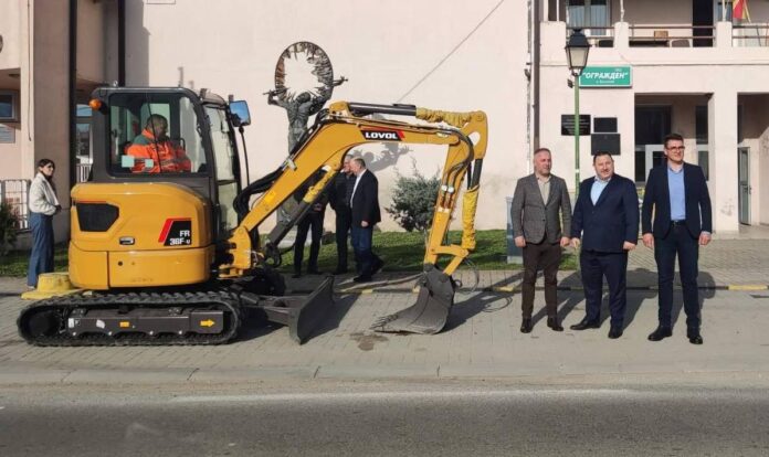 rovokopac za bosilovo i novo selo