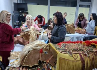 Членовите на „Мулен Руж“ годинава како кентаури на Струмичкиот карневал – ќе бидат меѓу мудроста и силата !