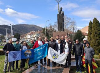 За претседателот Трајковски ќе пешачиме додека не држат нозете – планинари од Струмица тргнаа пеш за Скопје