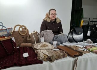 ВИДЕО: Љубинка од Струмица од макраме прави уникатни рачни производи во кои вложува огромна љубов и трпение !