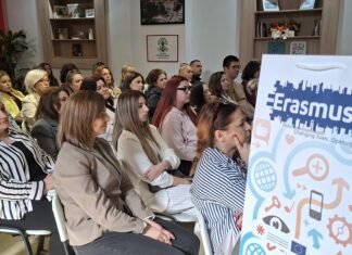 Над 300 ученици и млади од Струмица преку „Еразмус +“ програмата биле во земји членки на ЕУ и стекнале вештини и искуства (ФОТО)
