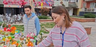 Од колачиња до декоративни експонати – Ирена Филева од Струмица прави „вкусни подароци“, рачно изработени ! (ВИДЕО)