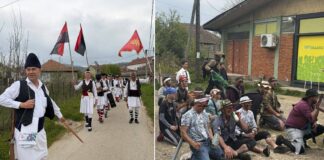 ФОТО: Во струмичко Костурино прикажана традицијата – борба меѓу џамалџии и разбојници, како потсетник како сами си го бранеле селото