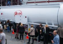 Гевгелиската „Лајон Трајлерс“ ја промовираше најлесната полуприколка во Европа за транспорт на опасни материи