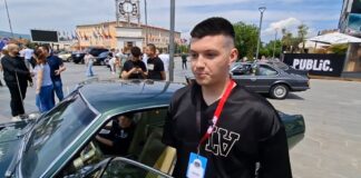 Моделите Мустанг не исполнуваат, вели Кире Христов од Струмица кој со семејство веќе има два експоната (ВИДЕО)