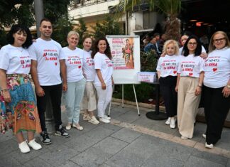 Акција на жените од СДСМ Струмица– на кафе дружба собираа средства за лекување на младата Нина