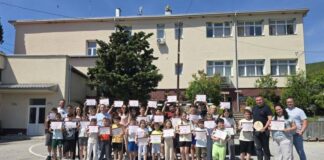 Училиштето во Вељуса од септември преминува како подрачно – предметната настава се сели во „Сандо Масев“ Струмица