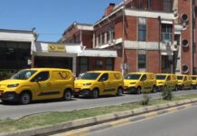 По 15 години обновен возниот парк на поштата во Струмица – доделени шест возила за дистрибуција на пратките (ВИДЕО)