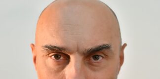 Актерот Тони Наумовски е добитник на наградата „Мето Јовановски“ на Фестивалот на балкански и медитерански филм „Преку езерото“ во Дојран