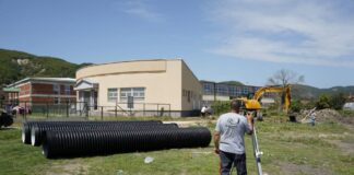 Кај градинката во Куклиш ќе има повеќенаменско спортско игралиште – струмичка фирма ја почна изградбата