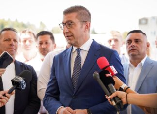 Мицкоски: Владата ќе ги обештети граѓаните кои претрпеа штети од невремето со силен ветар, апелирам да ги пријават