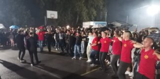 Дождот не ги спречи – со оро и песна испратена РАДОВСКАТА КОЊАНИЦА со 16 јавачи за славното Крушево (ФОТО)