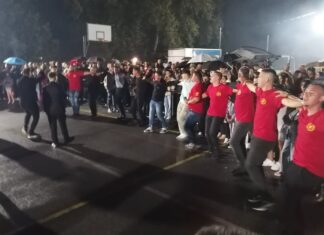 Дождот не ги спречи – со оро и песна испратена РАДОВСКАТА КОЊАНИЦА со 16 јавачи за славното Крушево (ФОТО)