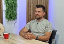 Додека сите одеа на одмор јас учев и помагав по нивите на моите – бев решен да завршам за учител, вели Ридван од Висока Маала (ВИДЕО)