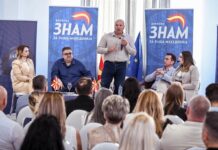 Ние не бараме доверба за функции, бараме доверба за работата што ја правиме, кажа Димитриевски од ЗНАМ на панелот во Струмица