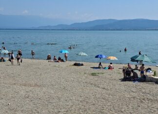Водата во Дојранско Езеро одлична за капење според микробиолошките индикатори, соопшти Општината
