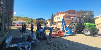 Општина Дојран доби механизација и опрема од 65 илјади евра со која ќе ги одржува јавните површини (ФОТО)