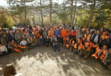 Членовите на ЛД Беласица од Струмица ја негуваат традицијата – се собраа на заеднички ручек кај брана Водоча